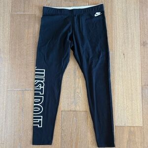 Nike Leggings - Brand New